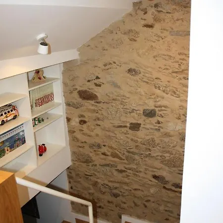 Casa Rehabilitada En Casco Historico Santiago de Compostela